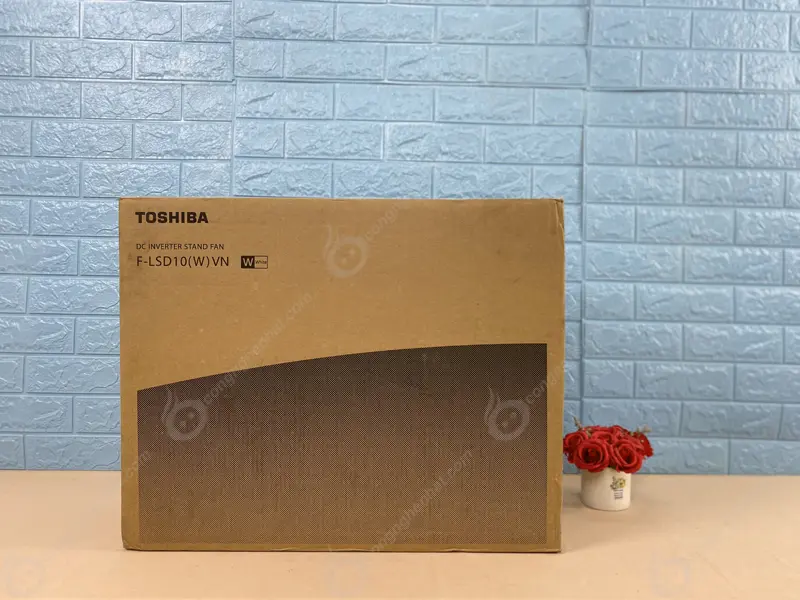 Quạt điện Toshiba F-LSD10(W)VN