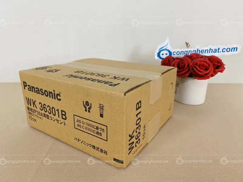 Ổ cắm bếp từ Nhật Panasonic WK 36301B