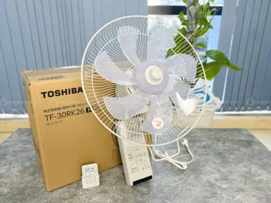 Quạt treo tường Toshiba TF-30RK26-H