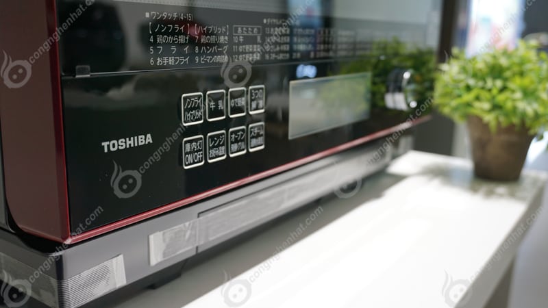 Lò vi sóng Toshiba ER-RD3000 R