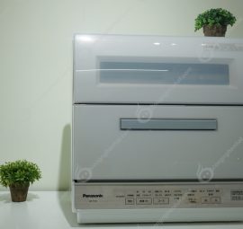 máy rửa bát Panasonic NP-TY10