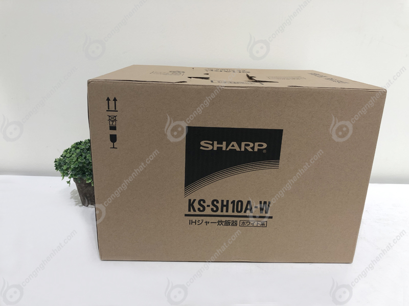 Nồi cơm điện cao tần Sharp KS-SH10A