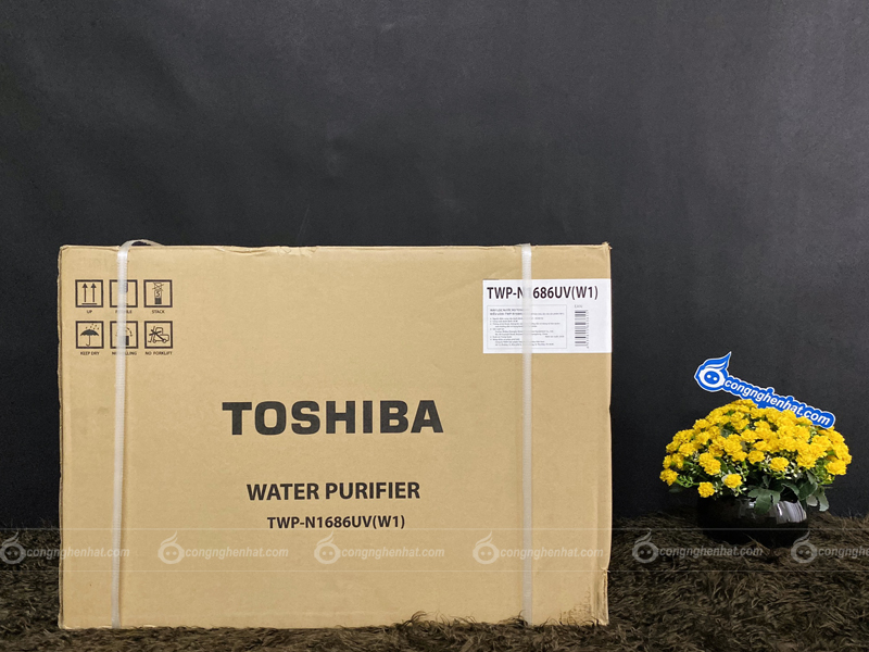 Máy lọc nước RO Toshiba TWP-N1686UV(W1)