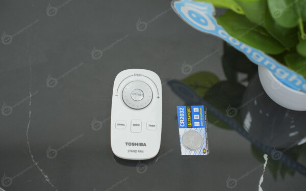 Quạt điện Toshiba F-LSD30(W)VN