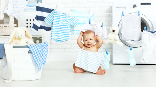 Có được giặt quần áo của trẻ sơ sinh bằng máy giặt không?