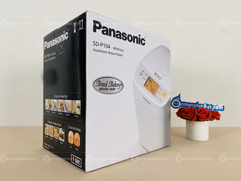 Máy làm bánh mì Panasonic SD-P104WRA