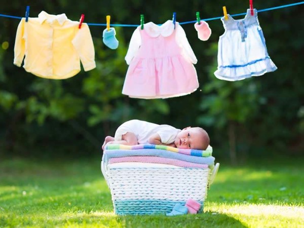 Giặt quần áo bằng máy mùa hè có cần lưu ý gì không￼?
