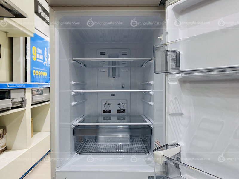 Tủ lạnh Mitsubishi MR-P15F-W