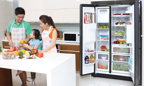 Tủ lạnh Hitachi 735L thỏa sức lưu trữ rau củ, trái cây mùa hè