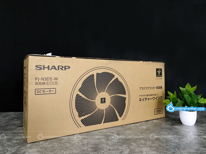 Quạt điện Sharp PJ-N3DS-W