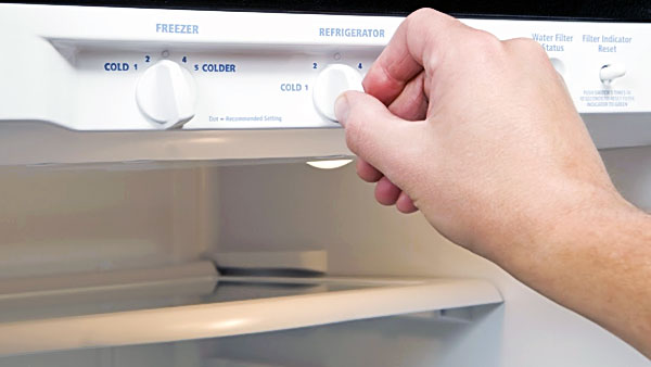 Hướng dẫn cách bảo quản giò chả trong tủ lạnh mùa nóng