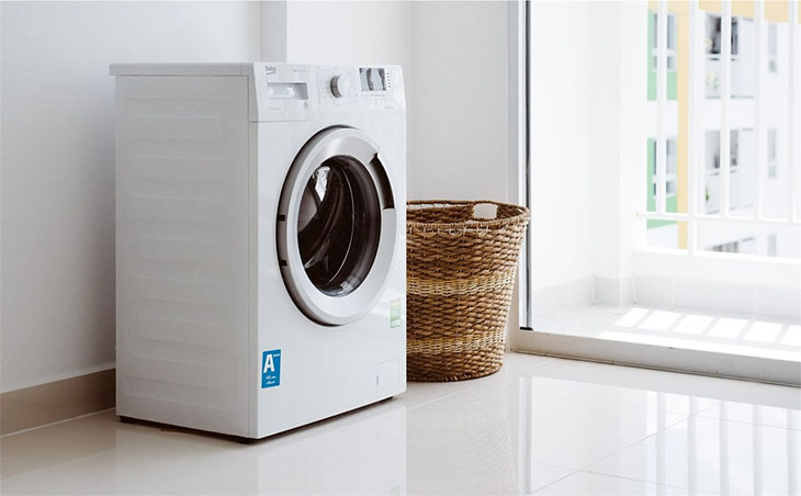 Máy giặt không dùng nên đóng nắp hay mở nắp?