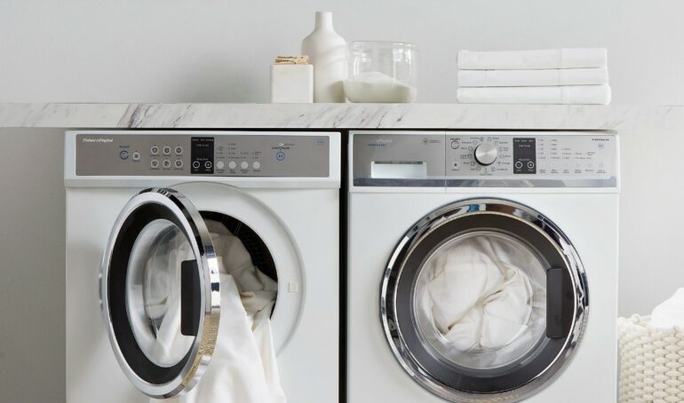 Đâu là chiếc máy giặt nên mua cho gia đình có trẻ nhỏ?