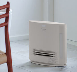 Máy sưởi gốm tạo ẩm Panasonic DS-FKS1206-C