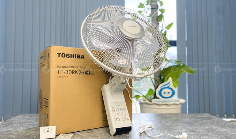Quạt treo tường Toshiba TF-30RK26-H