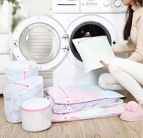 Hướng dẫn giặt chăn ga bằng máy giặt: chi tiết cho từng loại vải