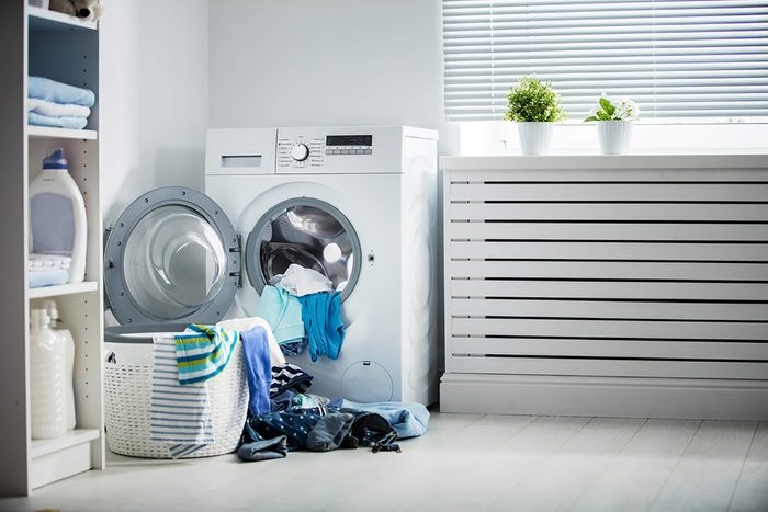 Máy giặt tích hợp máy sấy là gì? Chú ý gì khi sử dụng?