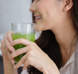 Nước ép chậm tính hàn có được dùng hàng ngày không?