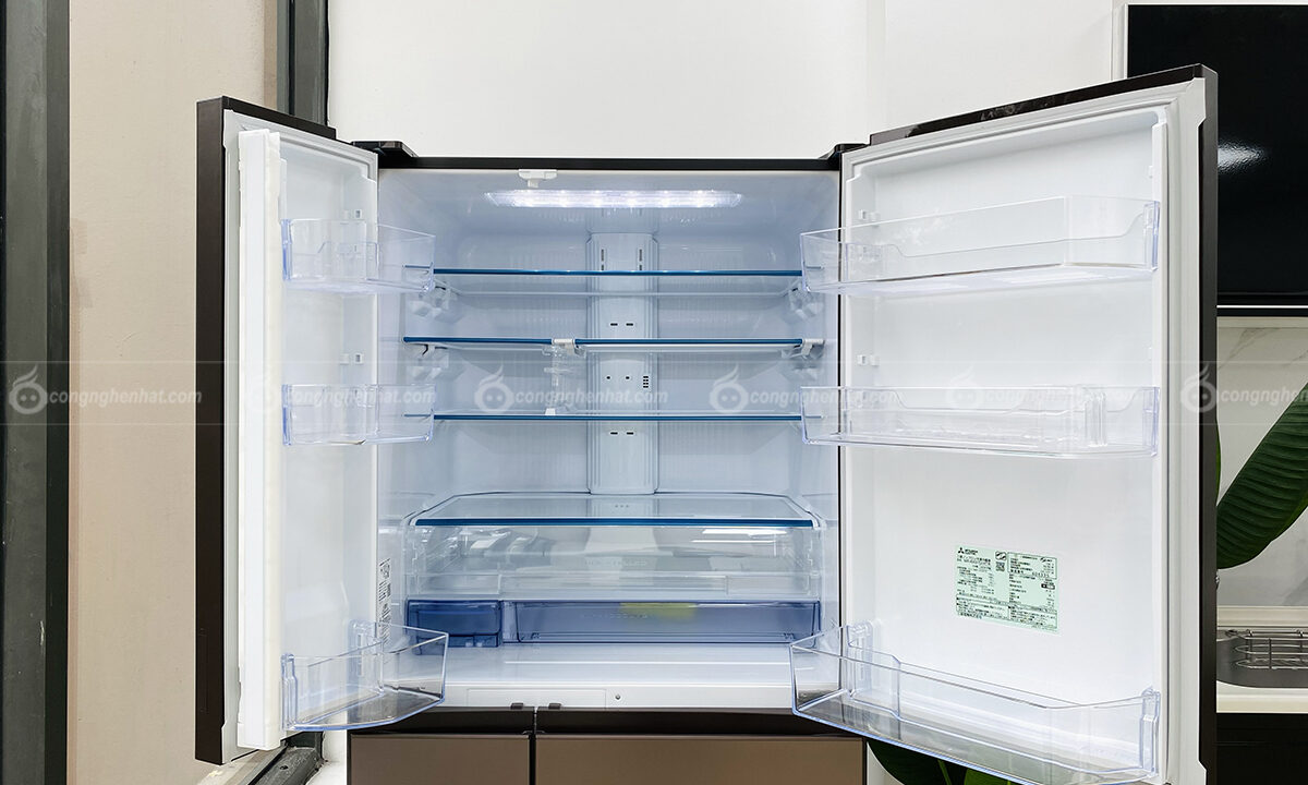 Tủ lạnh Mitsubishi MR-WXD70K-XT 700L Mẫu mới nhất