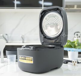 Nồi cơm điện cao tần Zojirushi NW-QAQ10