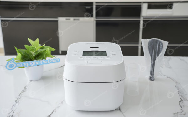 Nồi cơm điện cao tần Toshiba RC-10HGW