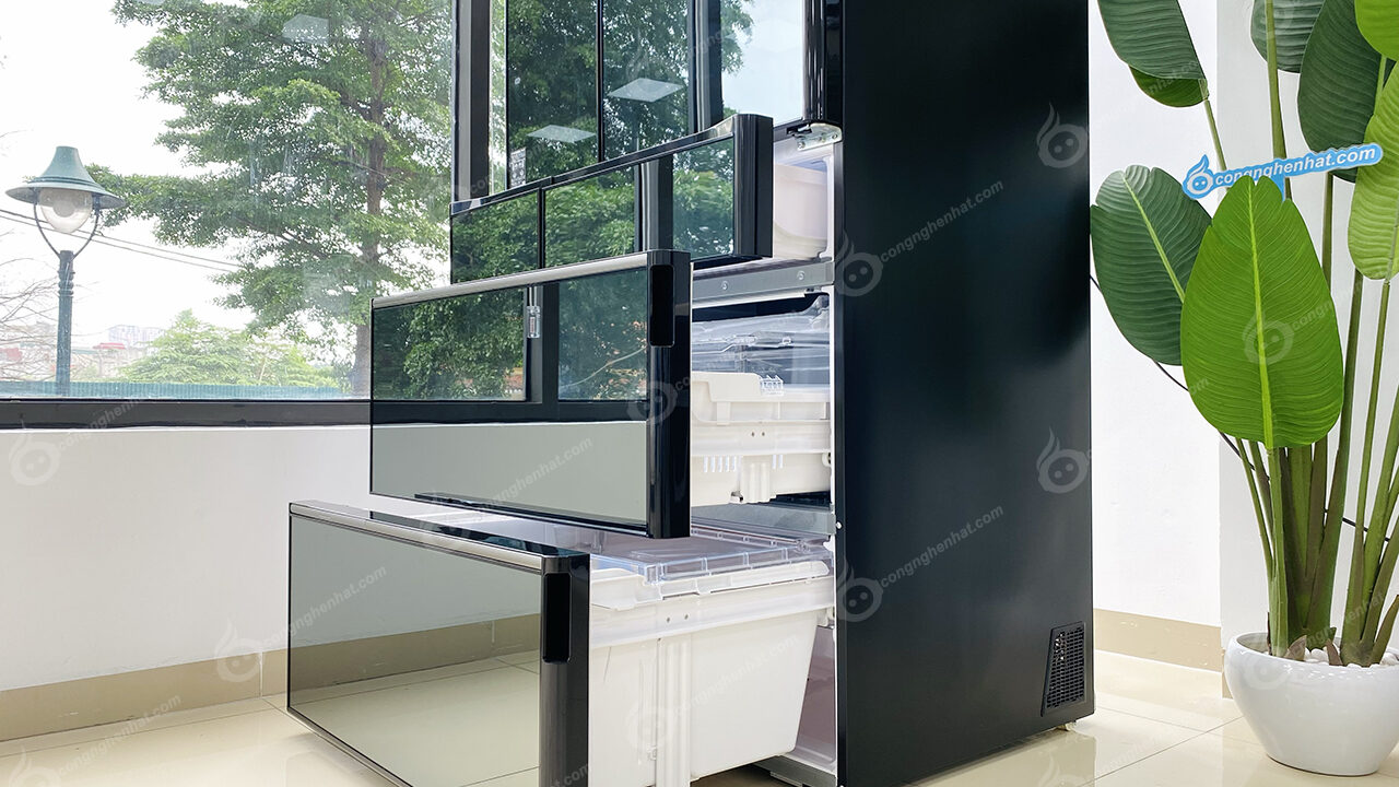 Ngăn đông 143L cấp đông nhanh Hitachi R-WXC74S