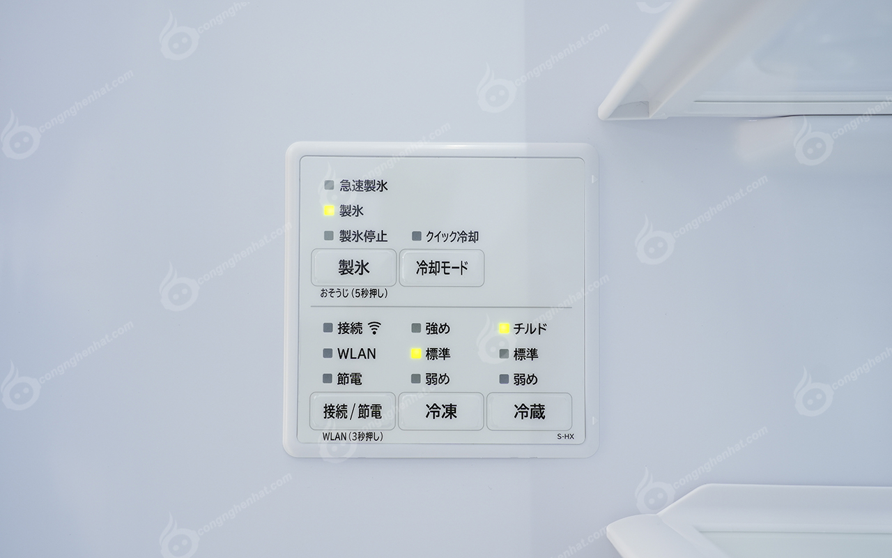 Tủ lạnh 540L 6 cánh Hitachi R-HXC54X-X màu gương pha lê Tủ lạnh Hitachi R-HXC54X-X