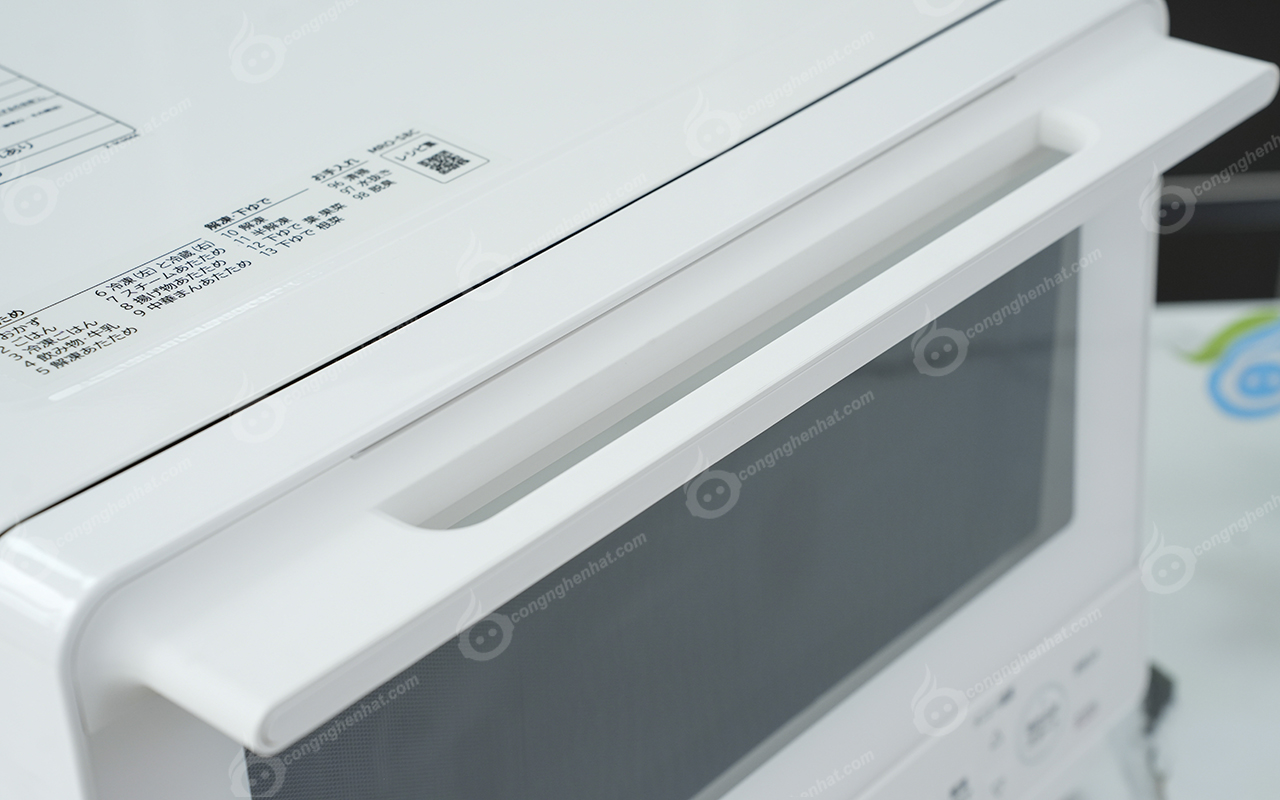 Lò vi sóng Hitachi MRO-S8C-W