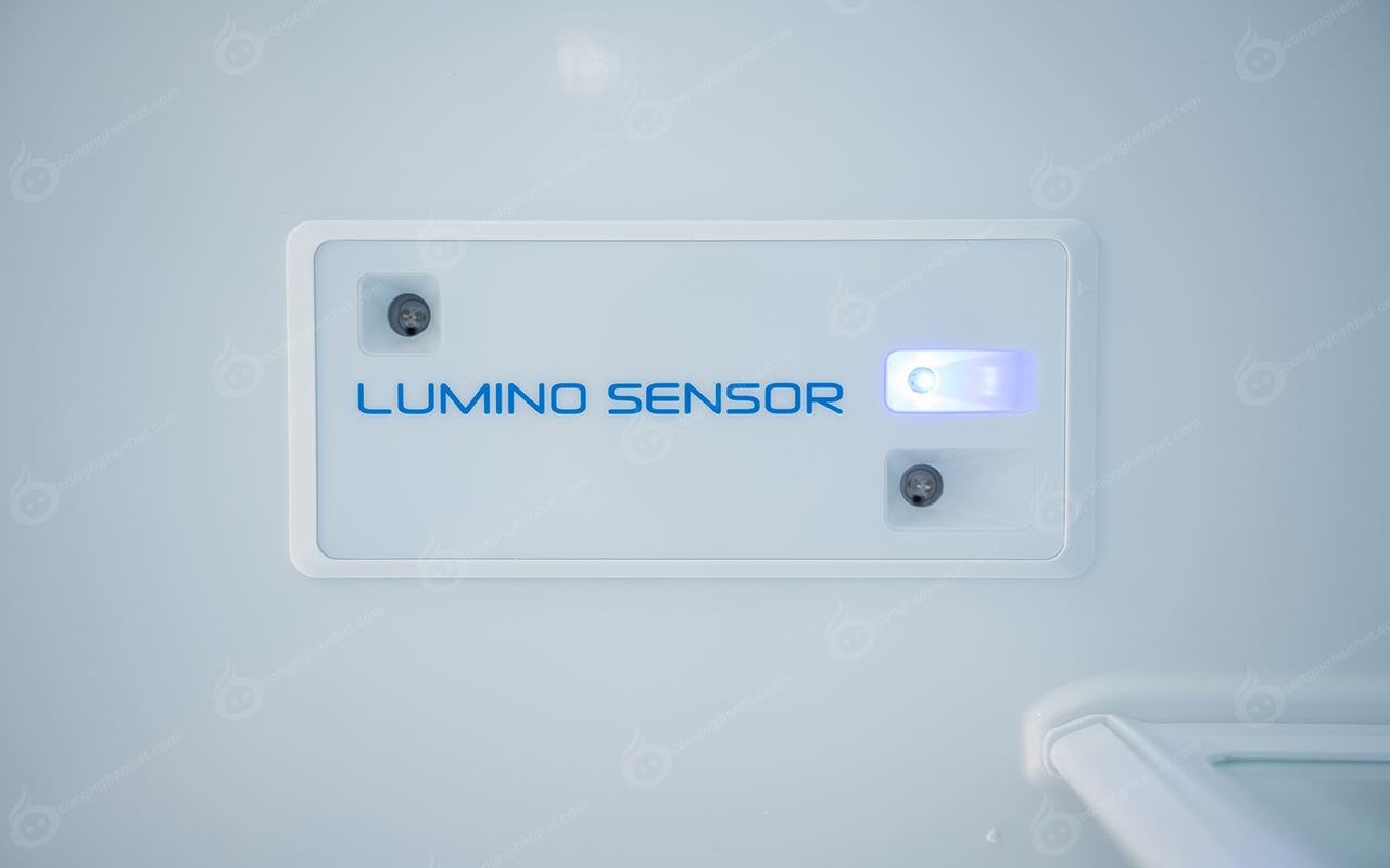 Tủ lạnh Panasonic NR-FVF45S2-W
